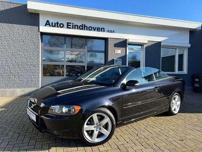 Zwart, metallic lak Gebruikt 2006 Volvo C70 Summum Cabriolet | € 12.995 (Eerlijke prijs)