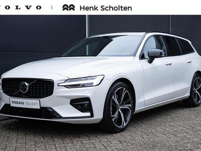 Wit Occasion 2025 Volvo V60 Plus Stationwagen | € 45.950 (Duur)