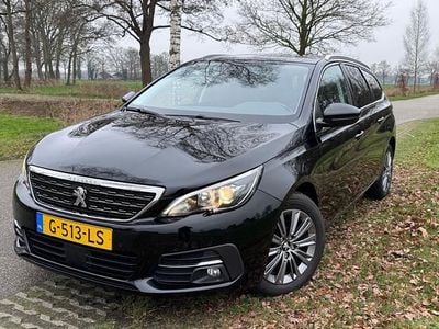 Zwart Gebruikt 2019 Peugeot 308 Allure Stationwagen | € 7.450 (Super prijs)