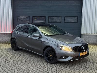 Grijs (metallic) Gebruikt 2013 Mercedes A180 Hatchback | € 7.499 (Goede deal)