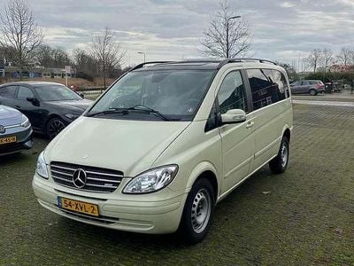 Beige Occasion 2004 Mercedes Viano MPV | € 10.000