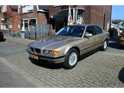 Occasion BMW 750 327 PK (240 kW) 1999 Beige Sedan