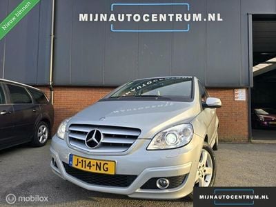 Mercedes B200
