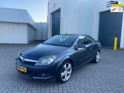Occasion Opel Astra Cabriolet Enjoy 140 PK (102 kW) 2007 Grijs Cabriolet