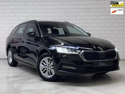 Zwart Occasion 2021 Skoda Octavia Business Line Stationwagen | € 15.250 (Eerlijke prijs)