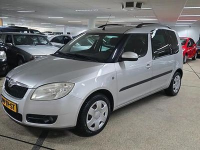 Grijs Gebruikt 2007 Skoda Roomster Style MPV | € 2.950 (Eerlijke prijs)