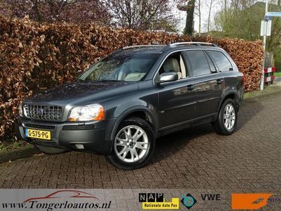 tweedehands Volvo XC90 4.4 V8 Momentum-Automaat-Leer-7 zits-Trekhaak-Nette auto