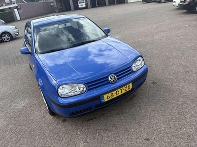 VW Golf IV