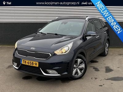 (b4u) gravity blue m Gebruikt 2018 Kia Niro SUV | € 17.900 (Eerlijke prijs)