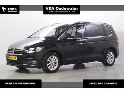 Occasion VW Touran Highline 150 PK (110 kW) 2017 Zwart MPV