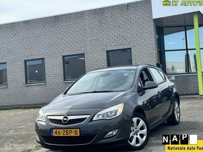 tweedehands Opel Astra 1.4 Edition|Airco Cruise Trekhaak NAP