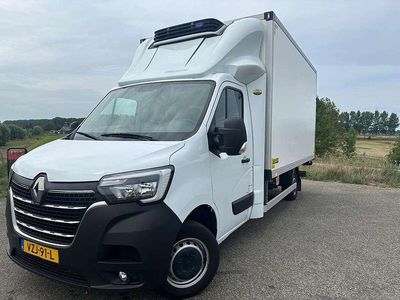 Wit Gebruikt 2023 Renault Master Van | € 34.000