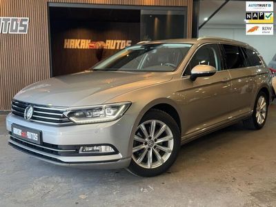 Grijs Occasion 2015 VW Passat Highline Stationwagen | € 17.250 (Eerlijke prijs)