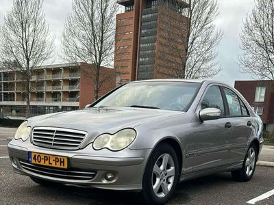 Mercedes C180