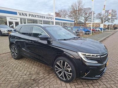 Occasion Renault Austral Iconic Esprit Alpine 131 PK (96 kW) 2024 Zwart (metallic) SUV