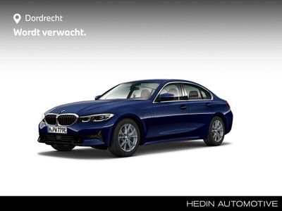 BMW 330e