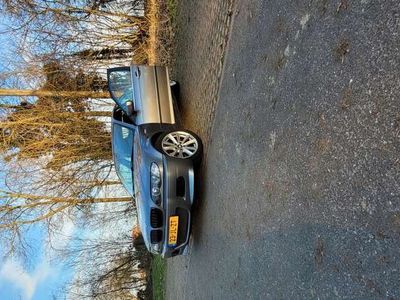 BMW 325