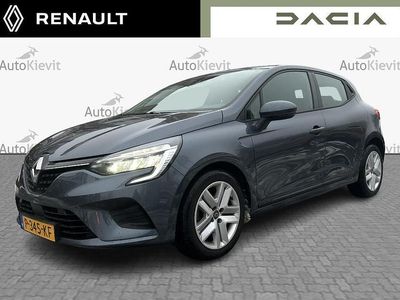 Grijs (metallic) Occasion 2022 Renault Clio V Zen Hatchback | € 15.450 (Eerlijke prijs)