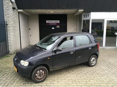 Zwart Gebruikt 2005 Suzuki Alto Hatchback | € 699 (Eerlijke prijs)