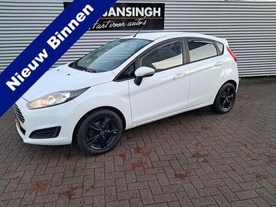 Wit Occasion 2014 Ford Fiesta Titanium Hatchback | € 7.445 (Duur)