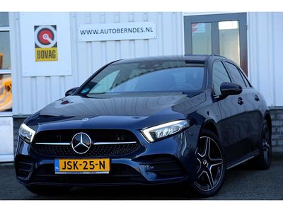 Blauw Gebruikt 2021 Mercedes A250 Business Hatchback | € 29.900 (Eerlijke prijs)