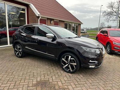 tweedehands Nissan Qashqai 1.3 DIG-T TEKNA + 140PK