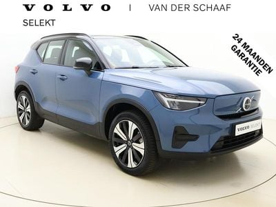 Blauw, metallic lak Gebruikt 2022 Volvo XC40 Core SUV | € 27.900 (Super prijs)