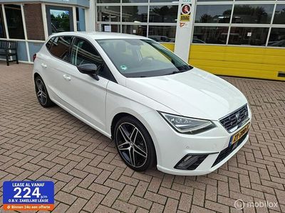 Wit Gebruikt 2019 Seat Ibiza Business Hatchback | € 15.950 (Eerlijke prijs)