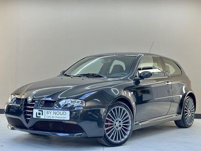 tweedehands Alfa Romeo 147 GTA 147 3.2 V6 GTA 3.2 V6 , 250Pk, 2003, Q2 Differentieel, Liefheb