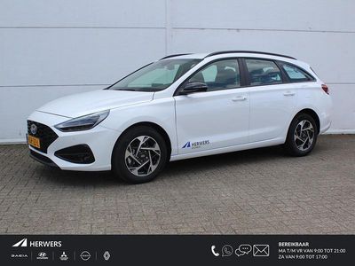 Wit Occasion 2025 Hyundai i30 Comfort Stationwagen | € 28.935 (Iets duurder)