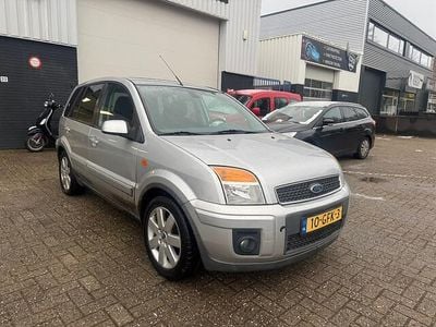 Grijs Occasion 2008 Ford Fusion Futura MPV | € 999 (Super prijs)
