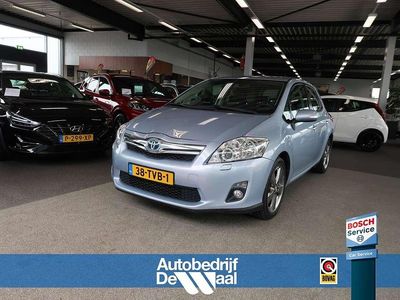 Toyota Auris Hybrid