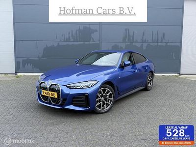 Blauw Gebruikt 2022 BMW i4 Executive Sedan | € 37.800 (Eerlijke prijs)