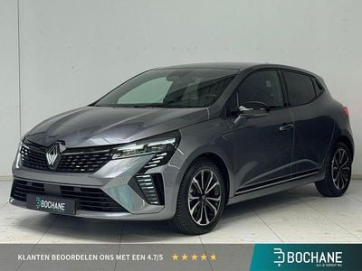 Grijs Occasion 2024 Renault Clio V Techno Hatchback | € 20.195 (Eerlijke prijs)