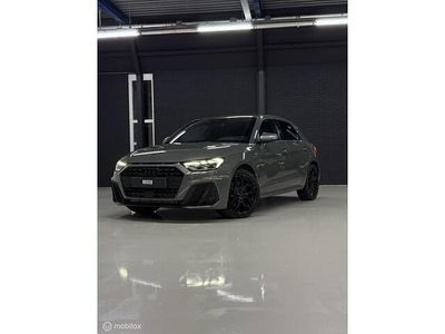 Grijs Gebruikt 2019 Audi A1 Sportback S-Line Hatchback | € 27.950 (Iets duurder)