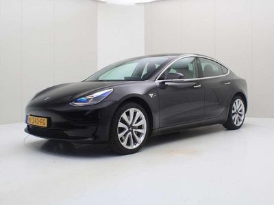 Zwart Gebruikt 2020 Tesla Model 3 Standard Range Sedan | € 21.900 (Eerlijke prijs)