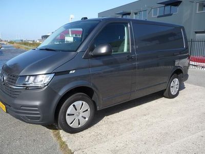 tweedehands VW Transporter 2.0 TDI L1H1 26 *Ongebruikt* 90 pk kort nieuw acht