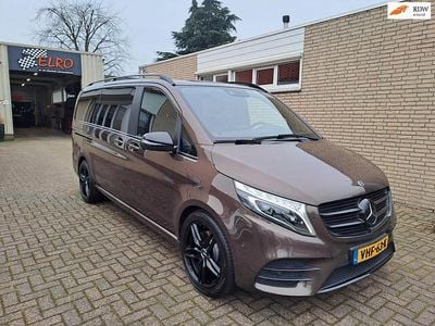 Bruin (metallic) Occasion 2018 Mercedes V250 Exclusive MPV | € 35.950 (Eerlijke prijs)