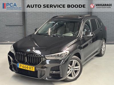 Zwart, metallic lak Gebruikt 2020 BMW X1 M Sport SUV | € 25.725 (Eerlijke prijs)