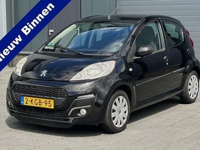 Zwart Gebruikt 2013 Peugeot 107 Active Hatchback | € 4.450 (Eerlijke prijs)