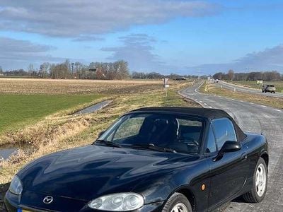 Occasion Mazda MX5 Exclusive 110 PK (80 kW) 2002 Zwart Cabriolet