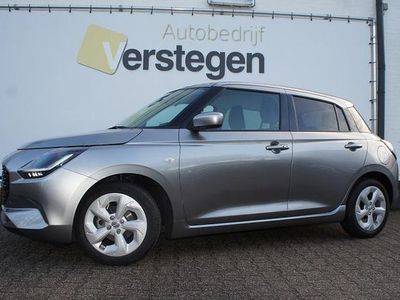 Grijs Occasion 2025 Suzuki Swift Hatchback | € 20.950 (Eerlijke prijs)