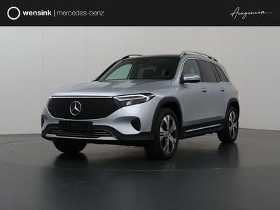 Mercedes EQB250+
