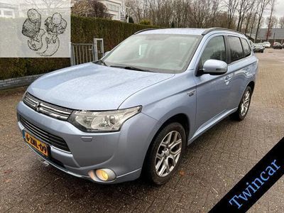 tweedehands Mitsubishi Outlander 2.0 PHEV Instyle LEDER NAVI S/K DAK