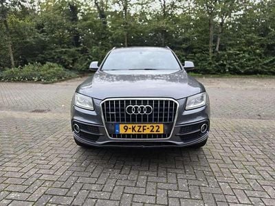 Grijs Occasion 2013 Audi Q5 SUV | € 10.500 (Duur)