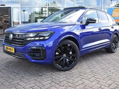 Blauw Occasion 2023 VW Touareg R SUV | € 66.695 (Duur)