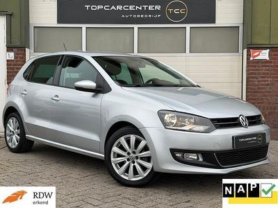 Grijs Occasion 2011 VW Polo Highline Hatchback | € 7.899 (Eerlijke prijs)