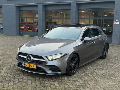 Grijs Gebruikt 2020 Mercedes A180 AMG Hatchback | € 22.450 (Eerlijke prijs)