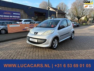 Occasion Peugeot 107 Urban Move 68 PK (50 kW) 2008 Grijs Hatchback