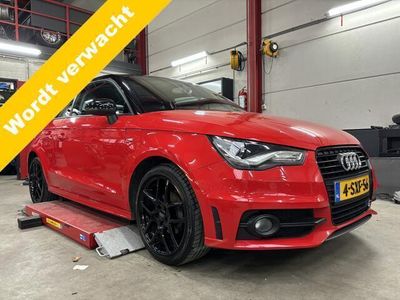 tweedehands Audi A1 3DRS 1.2 TFSI Admired S-Line Panoramadak / Leder / Navigatie